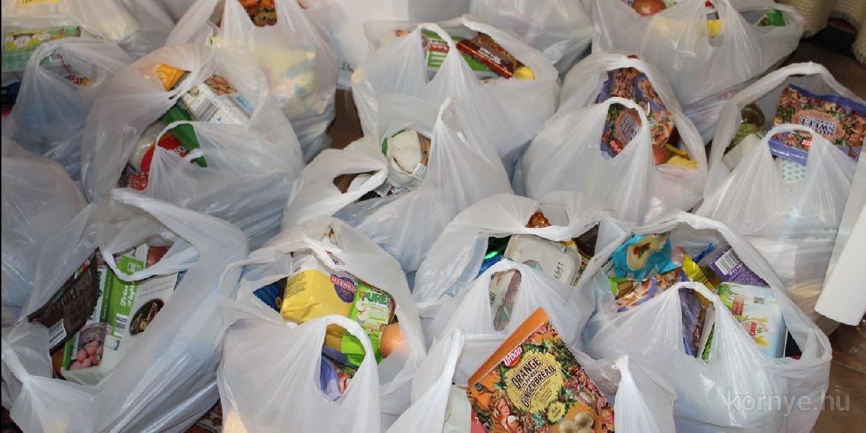 Több mint 600 kilónyi élelmiszer gyűlt össze