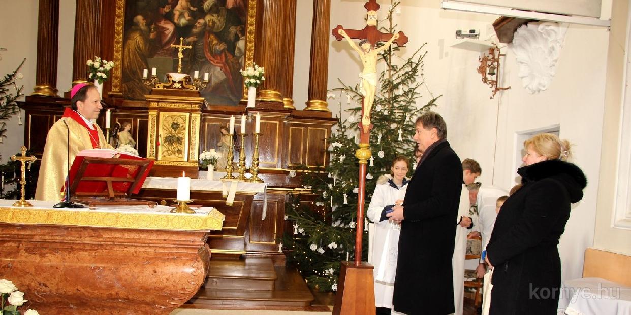 „Itt van előttünk két út” – Környén tartották az ország első búcsúját