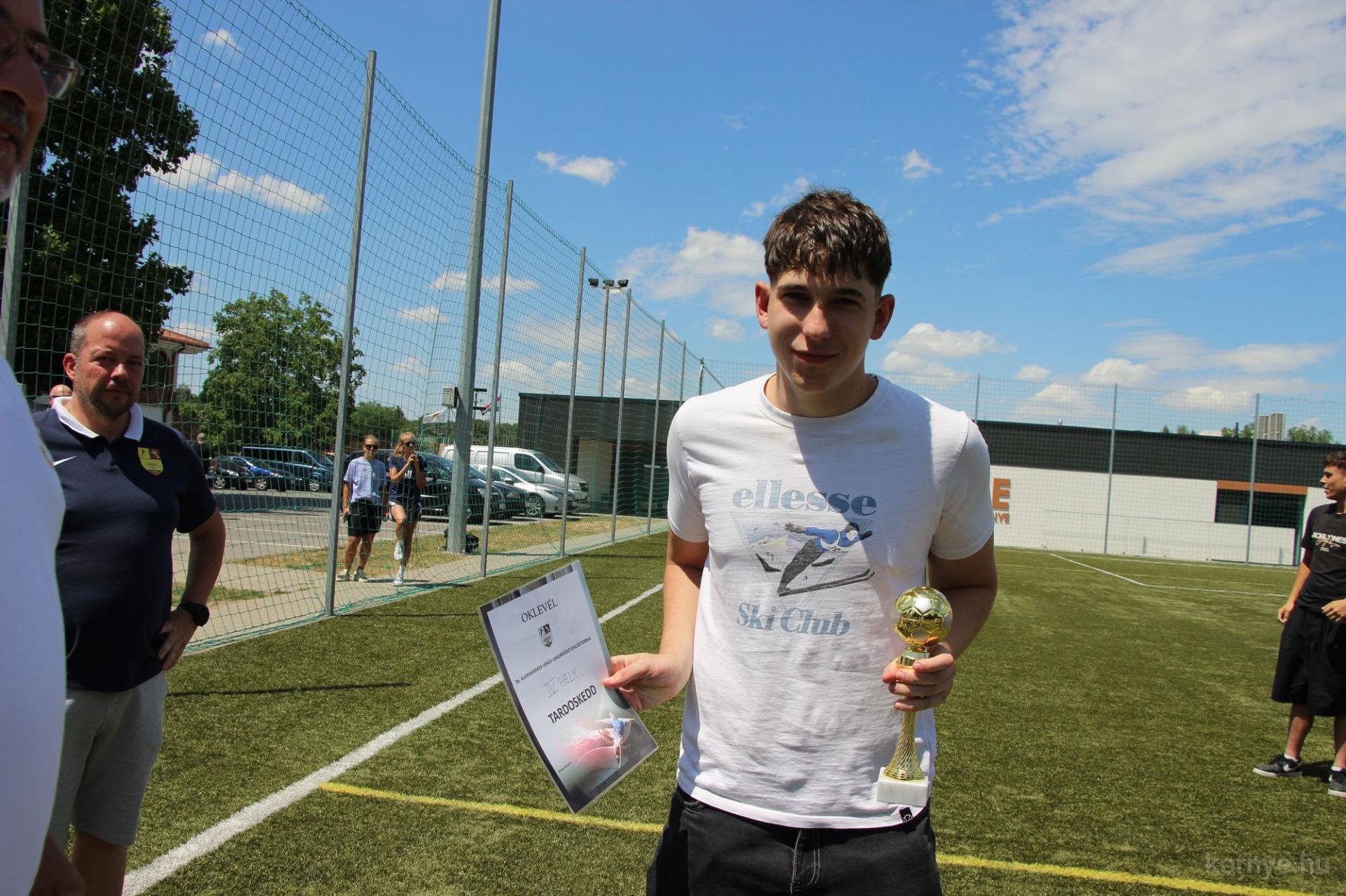 2026-07-11-sörfeszt-szombat-de