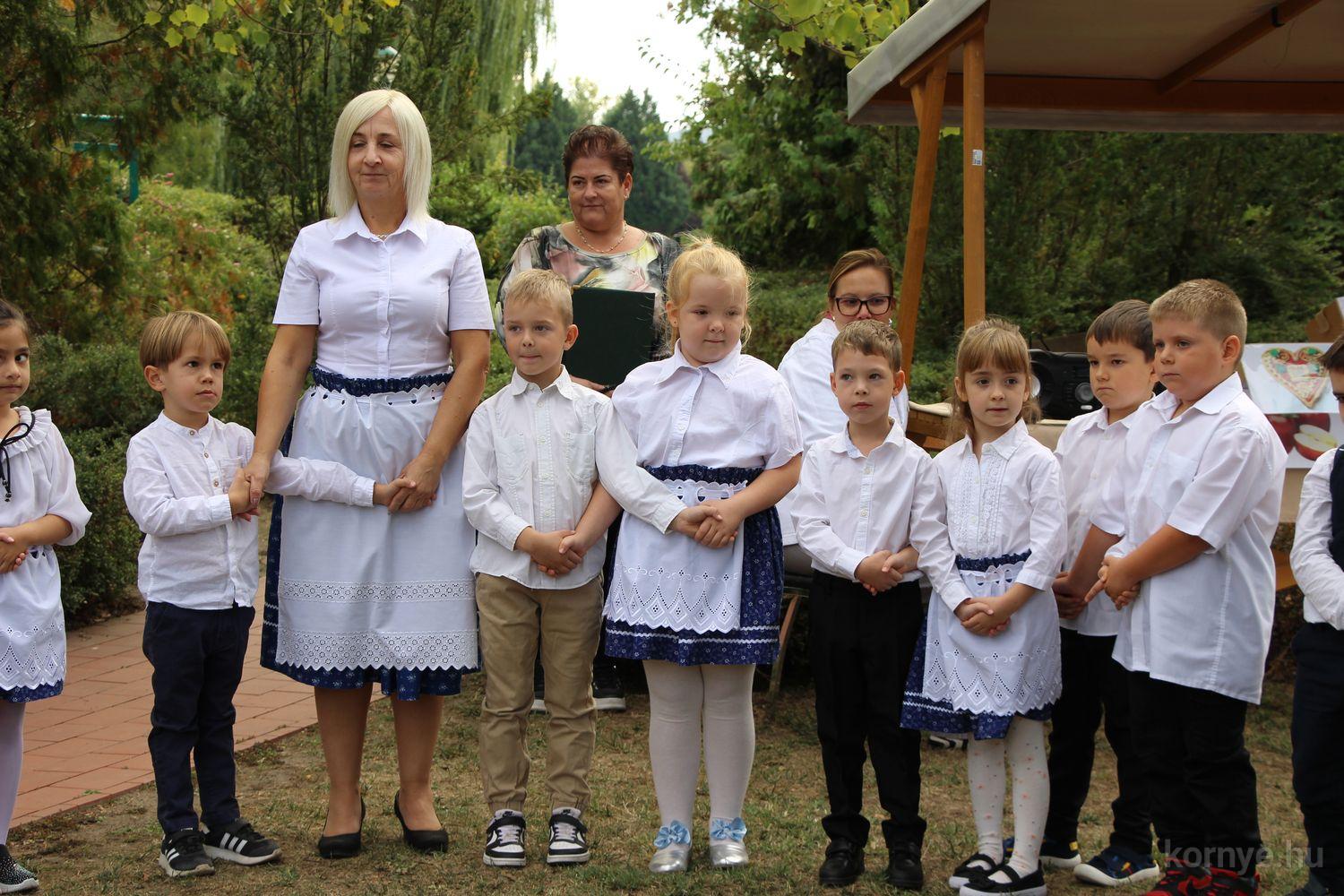 2026-09-24-öno-generációk